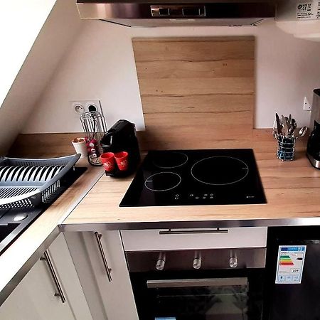 Charmant Studio Au Coeur De Sens Apartman Kültér fotó